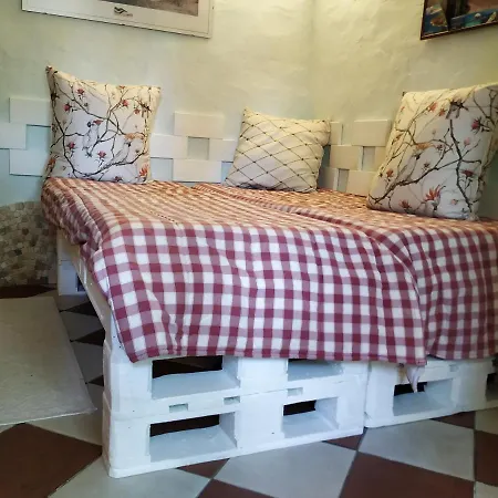 Independent Studio By The Sea *