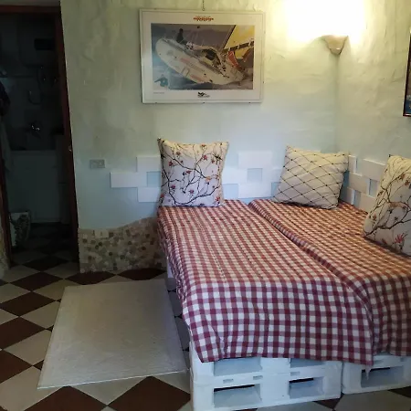 Lodge Independent Studio By The Sea *